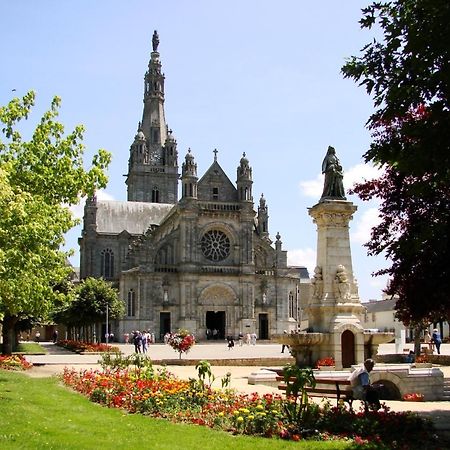 Le Clos De Kerhouil Sainte-Anne-d'Auray Exterior photo
